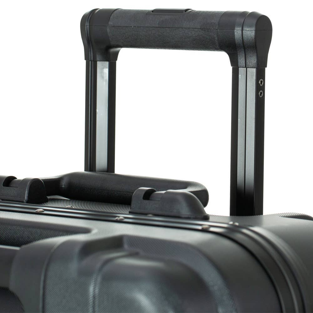 Predator Rugged Luggage 22" 7